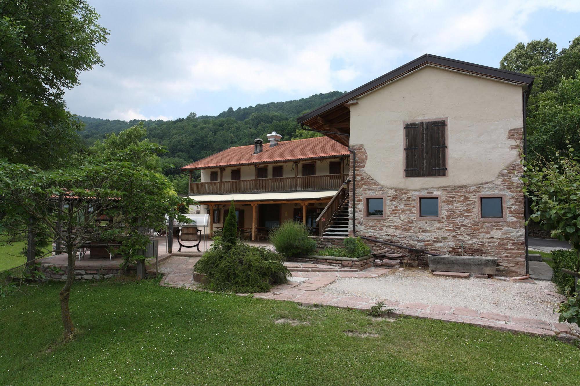 Agriturismo Cornolade Фермерский дом